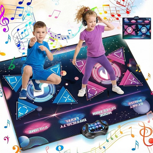 Adults kid musical play - kid,